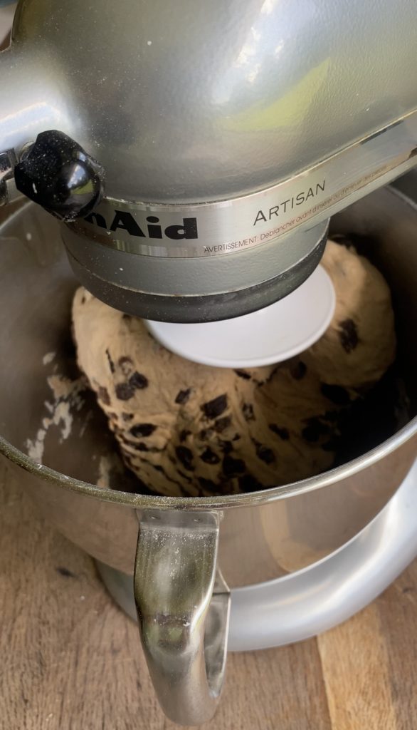 showing how to make sourdough discard cinnamon raisin bagels